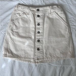 levi’s denim button skirt.
